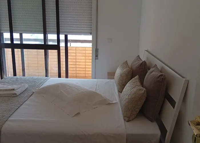 Luz Da Vila Cha (Porto)